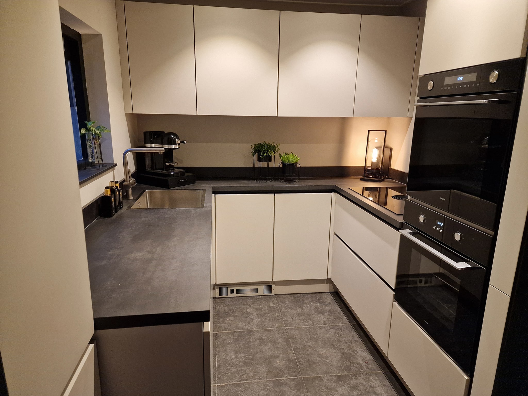 Opgeleverde keuken - Tijdloze moderne