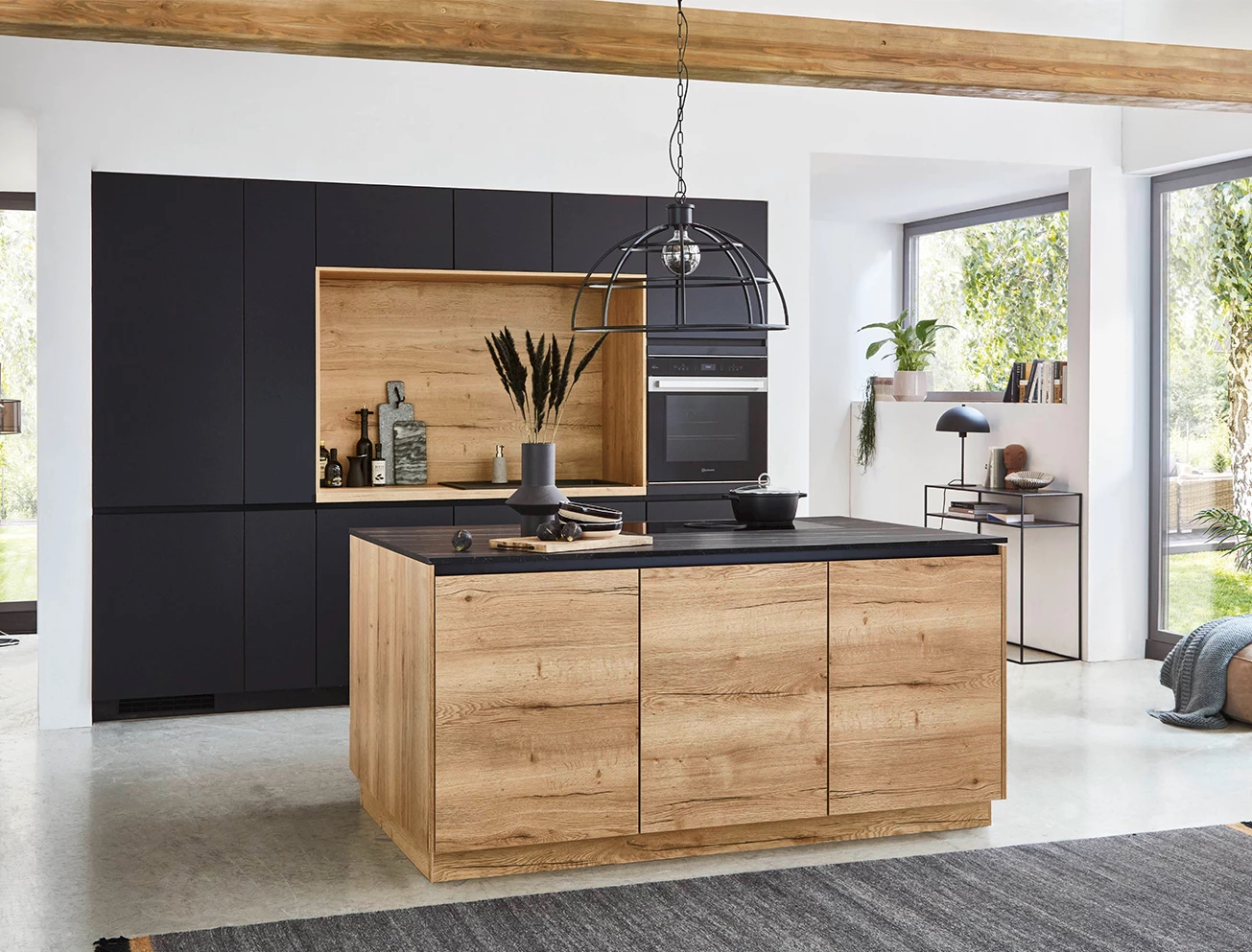 Houten industrieel kookeiland