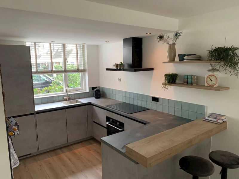 Keukenbar u-keuken