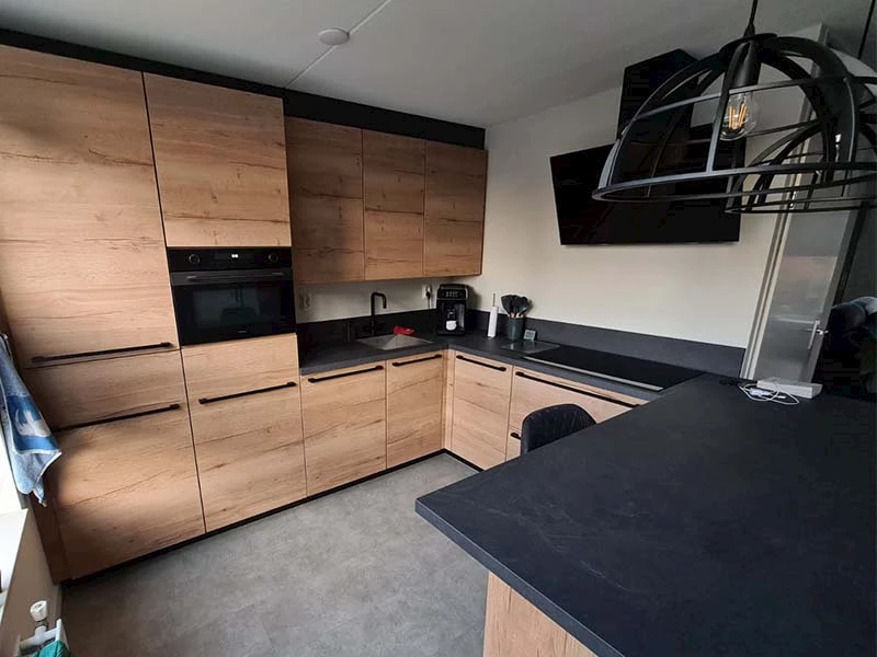 Houten landelijke keuken