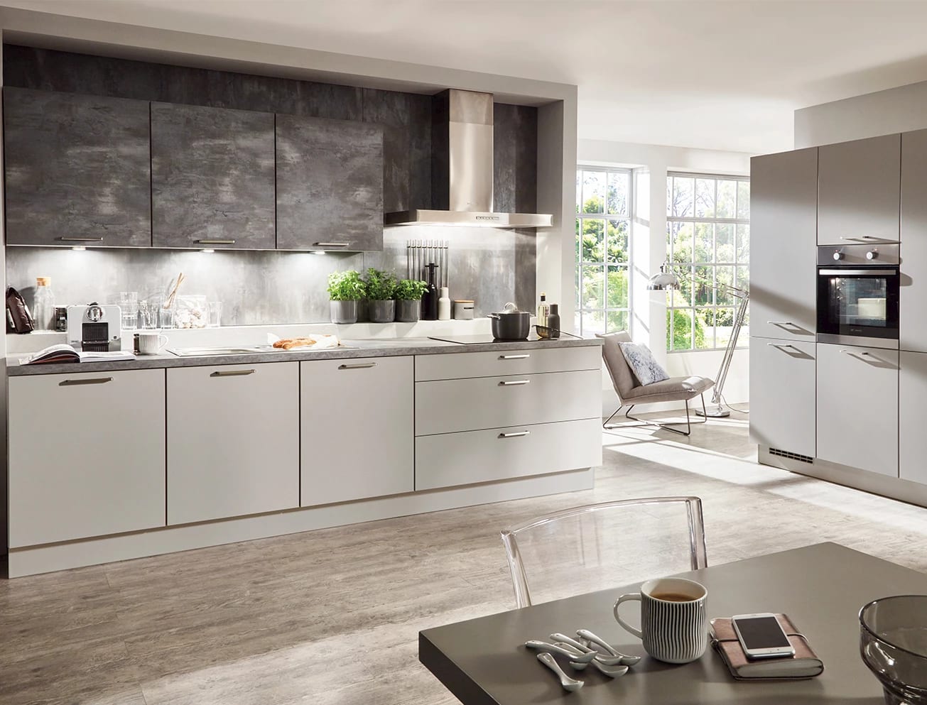 Taupe keuken - warm, stijlvol en vol mogelijkheden