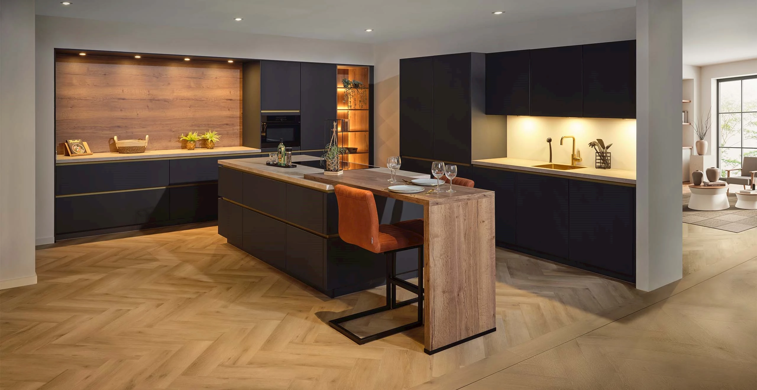 Keuken met groot kookeiland