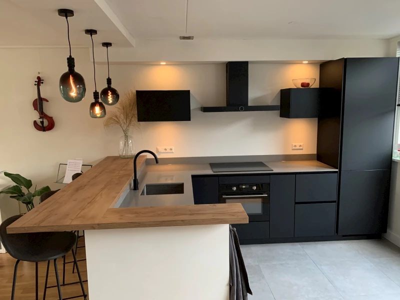 Moderne keuken hout