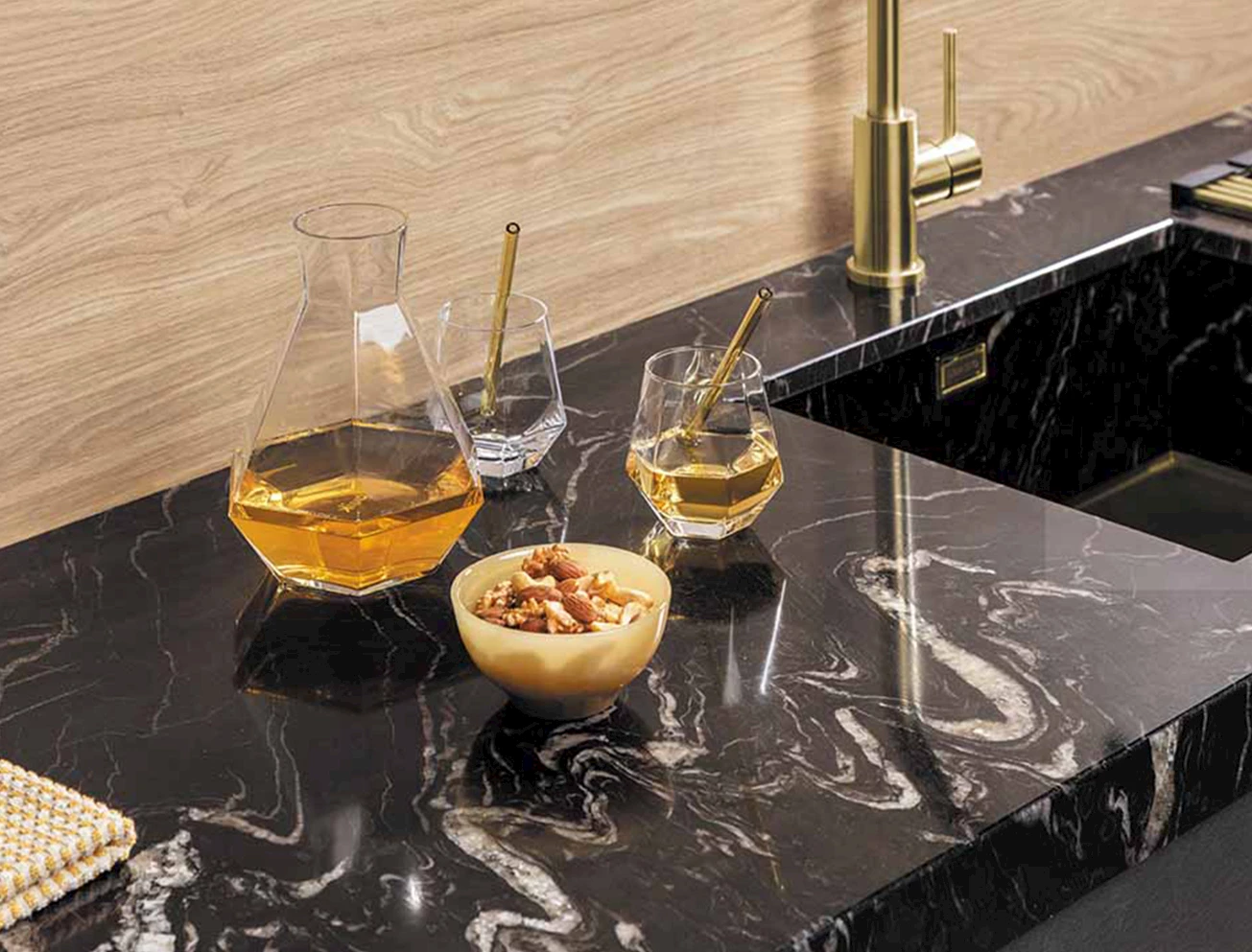 Goudkleurige accessoires