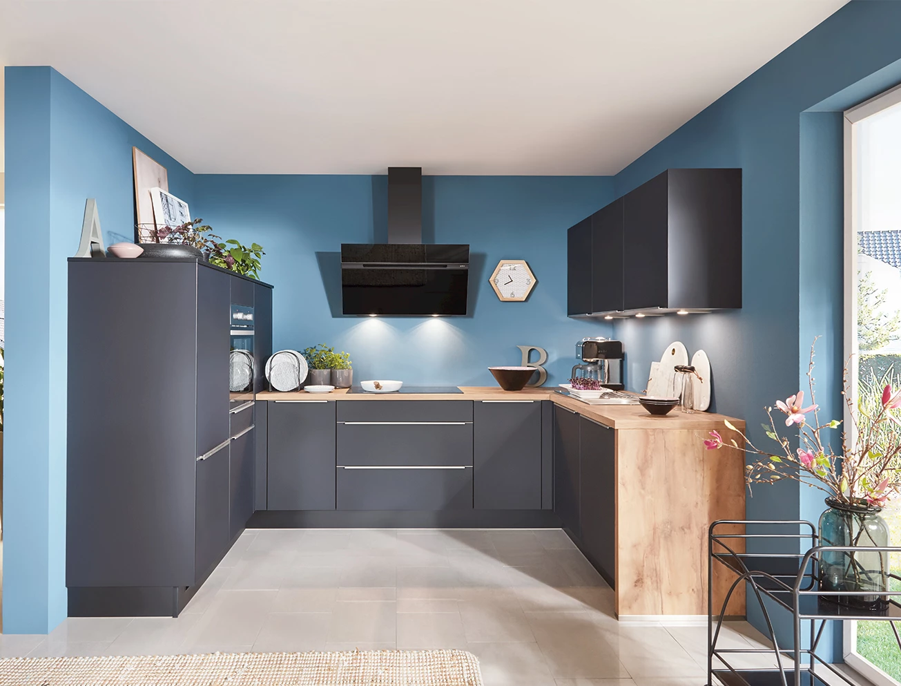 Laan verschil schild Een kleine keuken in een U-vorm kopen? | Kitchen4All