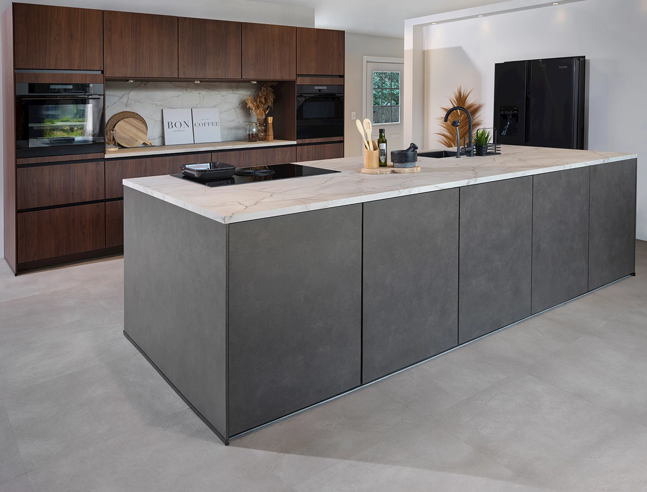 Grijze keuken landelijk