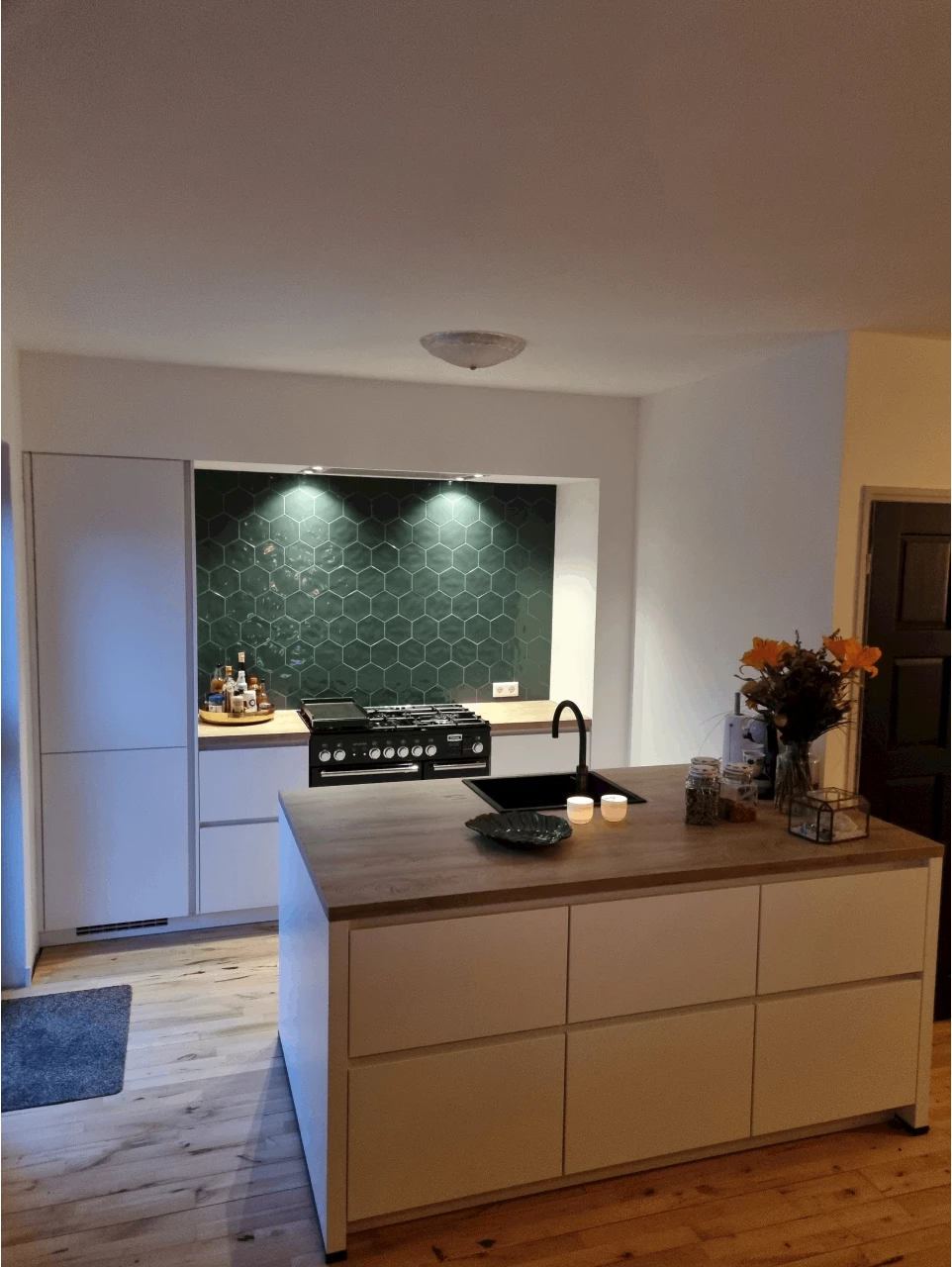 Opgeleverde witte keuken Dronten