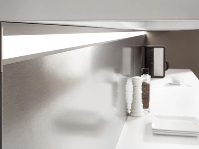 Led lichtuitvoering voor nisbekledingen