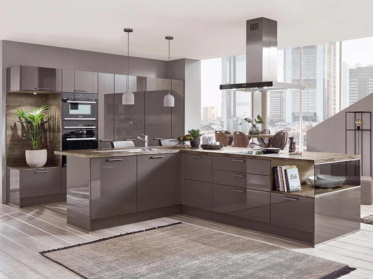 Taupe hoogglans keuken