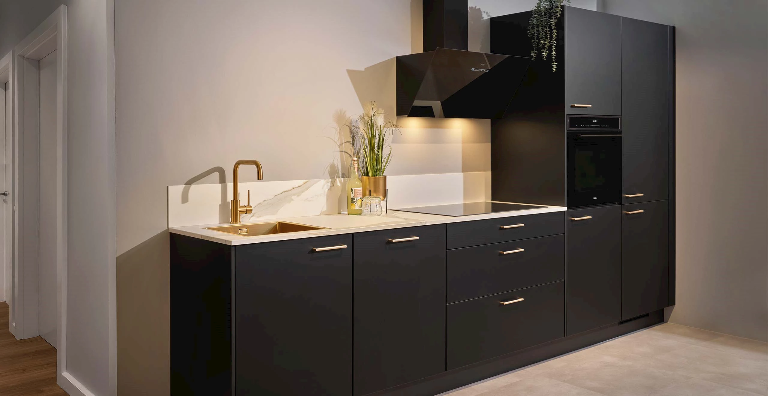 Kleine rechte keukens kitchen4all