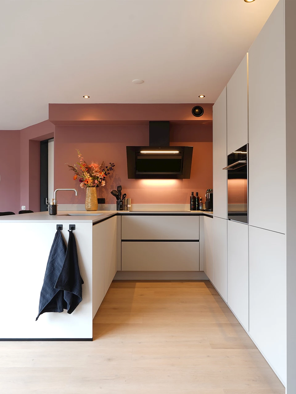 Keukenapparatuur moderne keuken