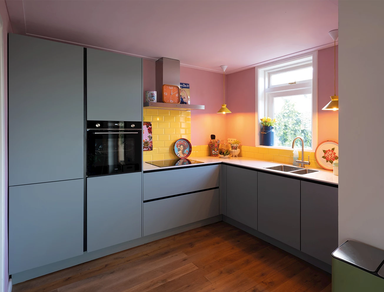 Kleurrijke retro keuken